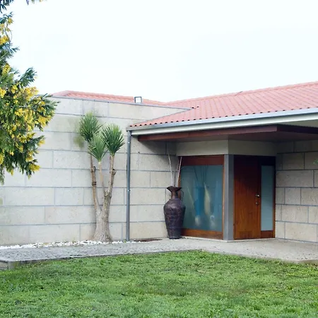 Stylish In With Year Round Private Pool Santo Tirso