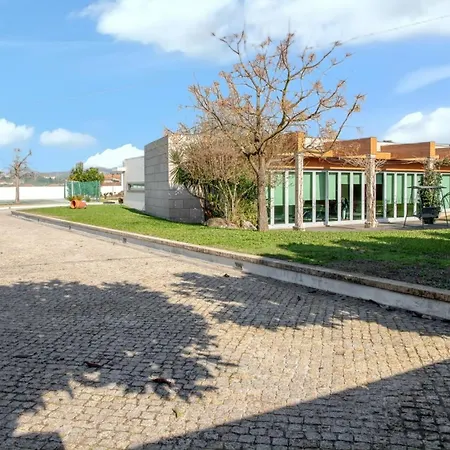 Villa Spacious In With Private Pool 850 M² And Jacuzzi