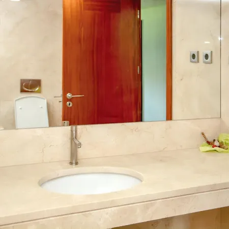 Spacious In With Private Pool 850 M² And Jacuzzi Santo Tirso