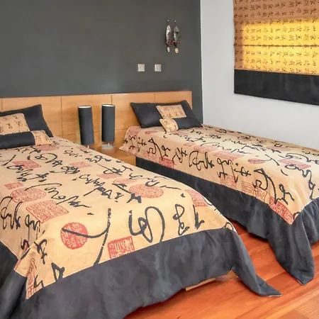 Villa Spacious In With Private Pool 850 M² And Jacuzzi *