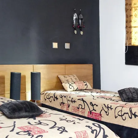 Spacious In With Private Pool 850 M² And Jacuzzi Santo Tirso