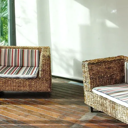 Spacious In With Private Pool 850 M² And Jacuzzi *