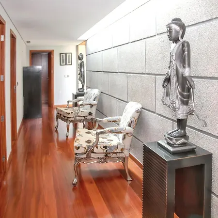 Villa Spacious In With Private Pool 850 M² And Jacuzzi Santo Tirso