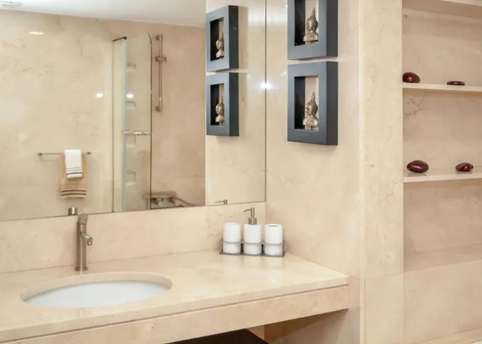 Spacious In With Private Pool 850 M² And Jacuzzi Villa Santo Tirso