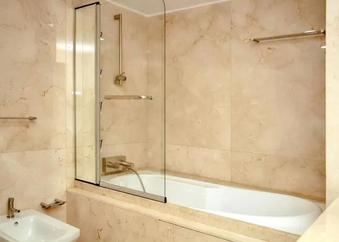 Spacious In With Private Pool 850 M² And Jacuzzi *