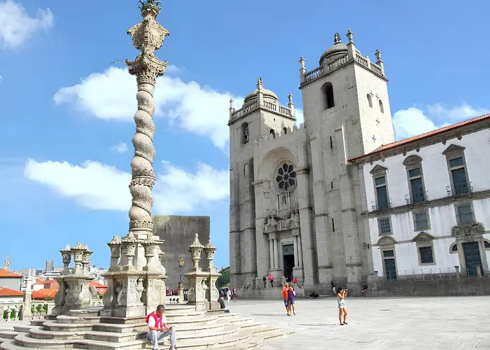 Villa Spacious In With Private Pool 850 M² And Jacuzzi Santo Tirso