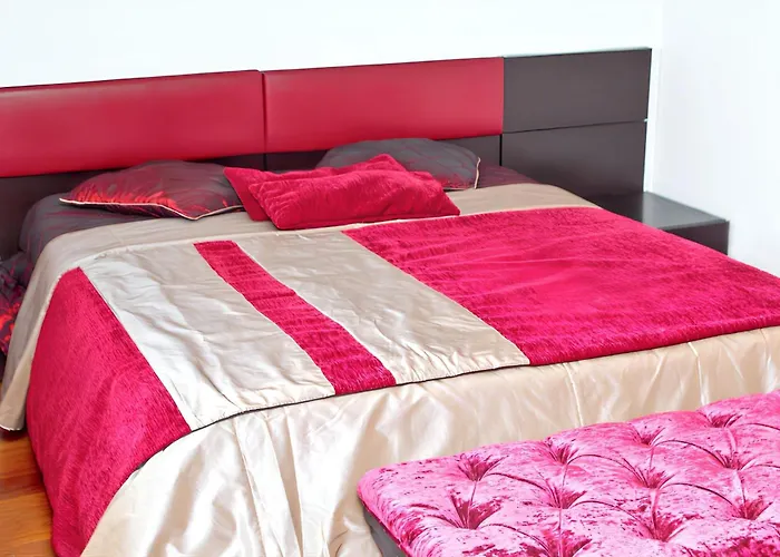 Villa Spacious In With Private Pool 850 M² And Jacuzzi Santo Tirso